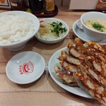 大衆餃子酒場ニューマルケン - 