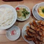 大衆餃子酒場ニューマルケン - 