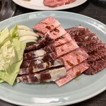 うろこ焼肉店 - 