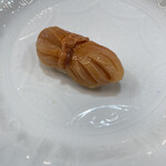 いしまる - 赤貝口いっぱいに広がり肉厚