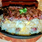 Birds INN Cafe - バーズインライス　肉200ｇ　にんにく醤油