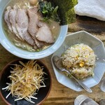 ラーメン壱六家 - 死ぬ前に食いたいのは、こんな感じ。