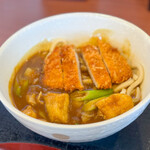 どんきゅう - 料理写真:カツカレーうどん☆