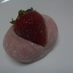 和菓子処 純 - 苺あん大福　200円