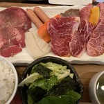 Yakiniku Oshi Wara - 