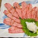 万両 - 塩ツラミ薄切り（ほほ肉）　660円