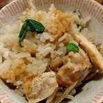 釜めし菜時記 さき亭 - お茶碗小盛り3杯分ありましたよ〜(*´艸｀*)