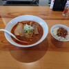 Jikaseimen Yonaya - ●辛醤油ラーメン　900円
                
                ●チャーシュー丼　200→150円（平日限定）