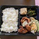 Vivo - 鶏ムネ肉の塩麹唐揚げ、鶏三昧な月やっ種（笑）