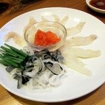 蒔田寿司 - とらふぐ刺し身￥1000