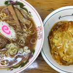 栄水 - ラーメン+半・天津丼