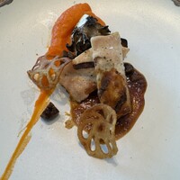 ザ タヴァン グリル＆ラウンジ - 