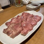 炭火焼肉ホルモンさわいし - 