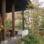 鬱花 - 緑溢れるテラス