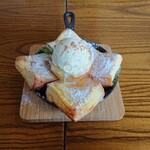 CAFE サルデーレ - 