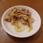 餃子専門店 祥雲 - 葱油鶏 (ちょっと食いかけ)