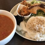 カメイノ食堂 - チェッターヒン
