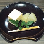 Soba Yasutake - デザート　チーズケーキとりんごのコンポート　どちらも最後をしめるのにふさわしい美味しさでした