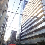 丸山吉平 - このビルの1階だよ〜(^^)/