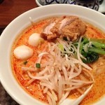 タイ国料理 泰平 - レッドカレーヌードル，濃厚な味わい。