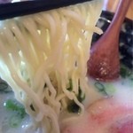 らーめん砦 - 麺の感じ。