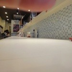 丸山吉平 - 白亜のカウンター席