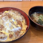 キング食堂 - 揚げたてカツ丼ミニラーメン付き