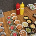 老虎苑 - マヨネーズはおかずエリアにあります