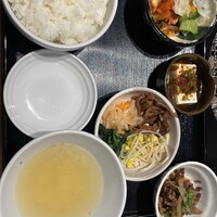 焼肉トラジ 名古屋セントラルタワーズ店 - セット(ナムル等) 焼肉トラジ 名古屋セントラルタワーズ店 - セット(ナムル等)