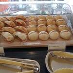 カフェ トスティーナ - 酢豚サンド、豚バラ中華あんかけ