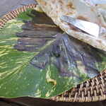 Cａｆｅ ichara - 大きな葉っぱのお皿