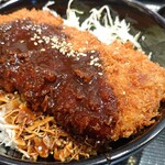 松のや - 味噌かつ丼のアップ