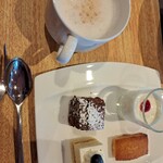 グランドブリッセンホテル定山渓 - 