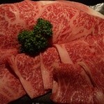 薩摩焼肉　黒桜 - 『厳選黒桜ロース』 (1580円)～！『鹿児島黒毛和牛』のＡ５ランク！霜降り肉で、凄いボリューム～♪(^o^)丿