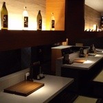 薩摩焼肉　黒桜 - カウンター14席(1席に2人掛け×7)～♪(^o^)丿