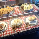 Lucy's Bakery & Kitchen - 