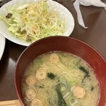 東洋軒 - 出汁が最高に美味しかった味噌汁。