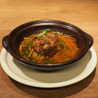 一平飯店 - 猪団子の香港火鍋仕立て