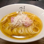 中華そば ぺる鶏 - いりこそば　特製プレート付1900円