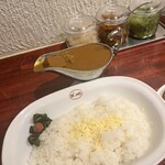 欧風カレー ボンディ 神保町本店 - 