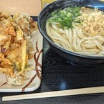 こだわり麺や - 料理写真:かけ中＋ちく天・かき揚げ・とり天・