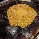 Okonomiyaki Monja Teppanyaki Satton - トムヤムクンもんじゃ