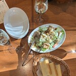 TWELVE GARDENS BAR&GRILL - 