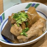 てまり家庭料理 - さつま揚げと大根の煮物