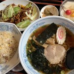 中国料理 仲村渠 - 