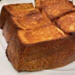 ラ・カンティーヌ セントル - カリカリじゃなくてガリガリになる耳がやばく美味しい。