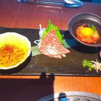 蕃 YORONIKU - 