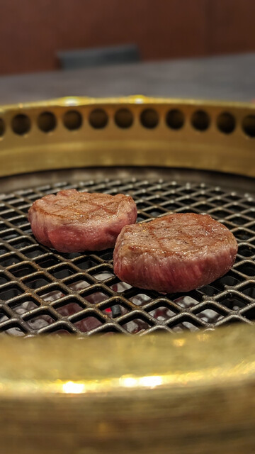 ヤキニクです。 Beef Yakiniku Dining YAKINIQUEST - チャイナタウン/焼肉