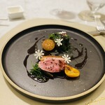 Maison DIA Mizuguchi - 1.愛知県産牛フィレ肉のステーキ ボルト酒ソース
      2.京都府産鴨肉のロースト カモミール金柑赤ワインソース