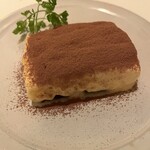 じゅえるるーむ - ティラミス